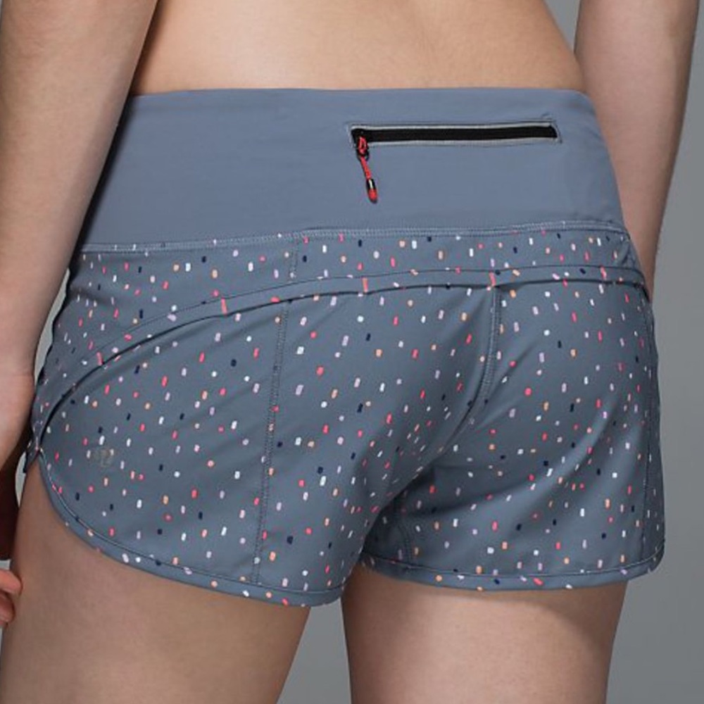 Lululemon Speed Short in Confetti Cake